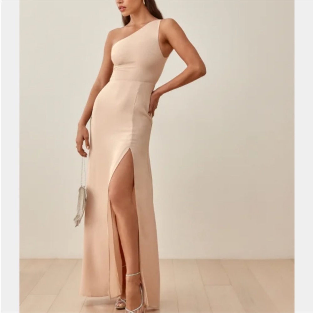 *💖Sale* Reformation Evelyn Dress — Champagne